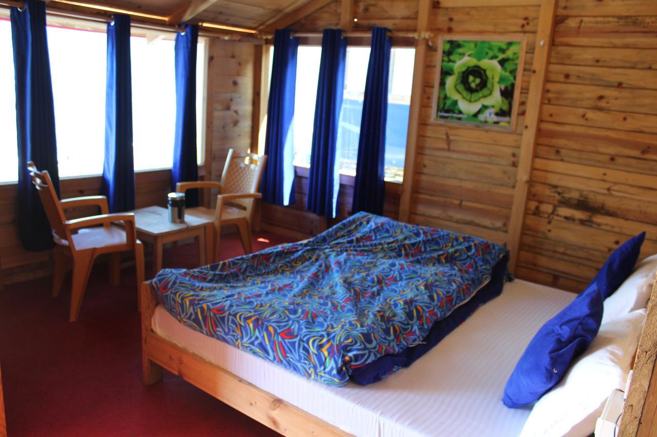 Blue Poppy Resorts Joshīmath Exteriér fotografie